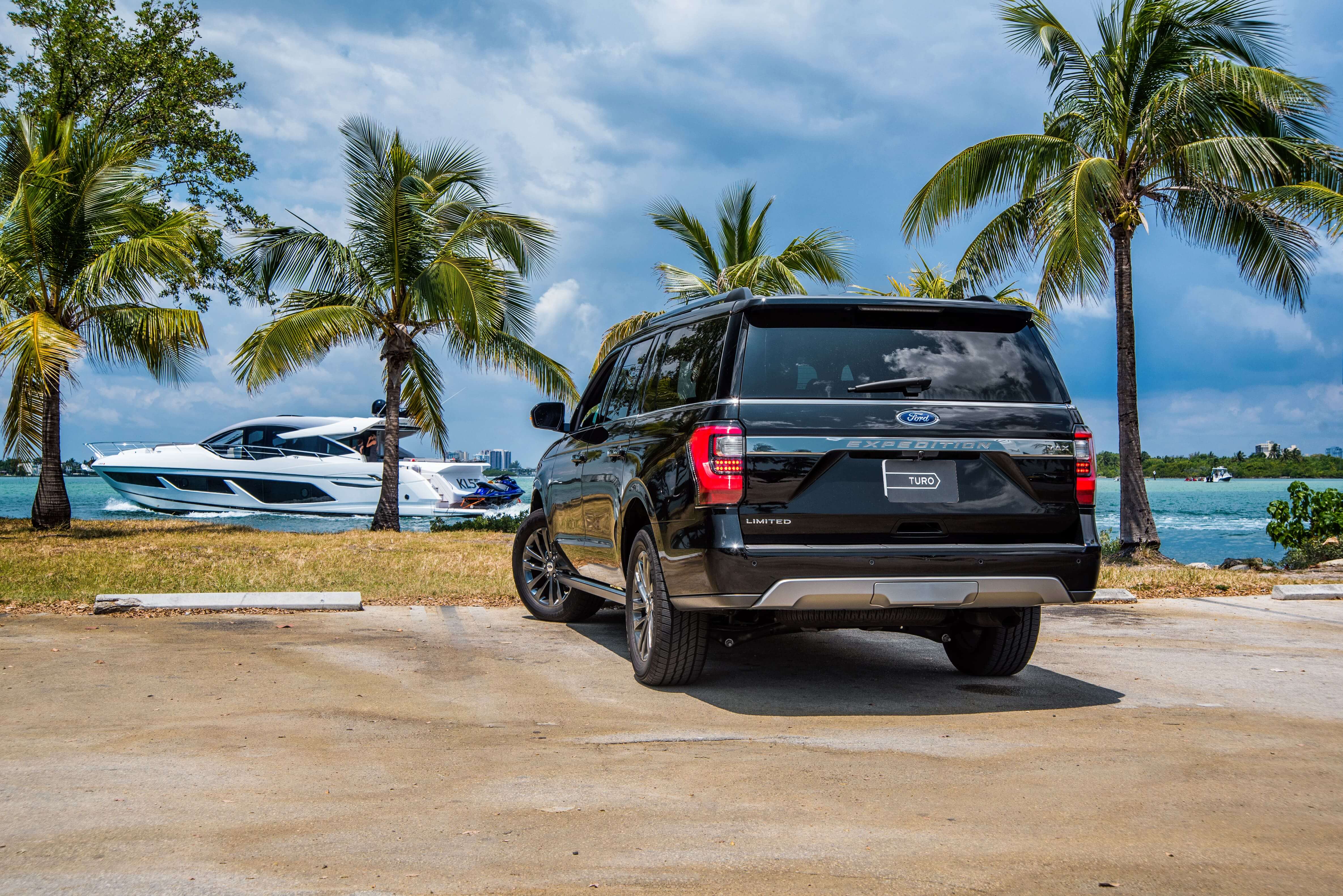 2018_FORD_EXPEDITION_BLACK-BLACK_34