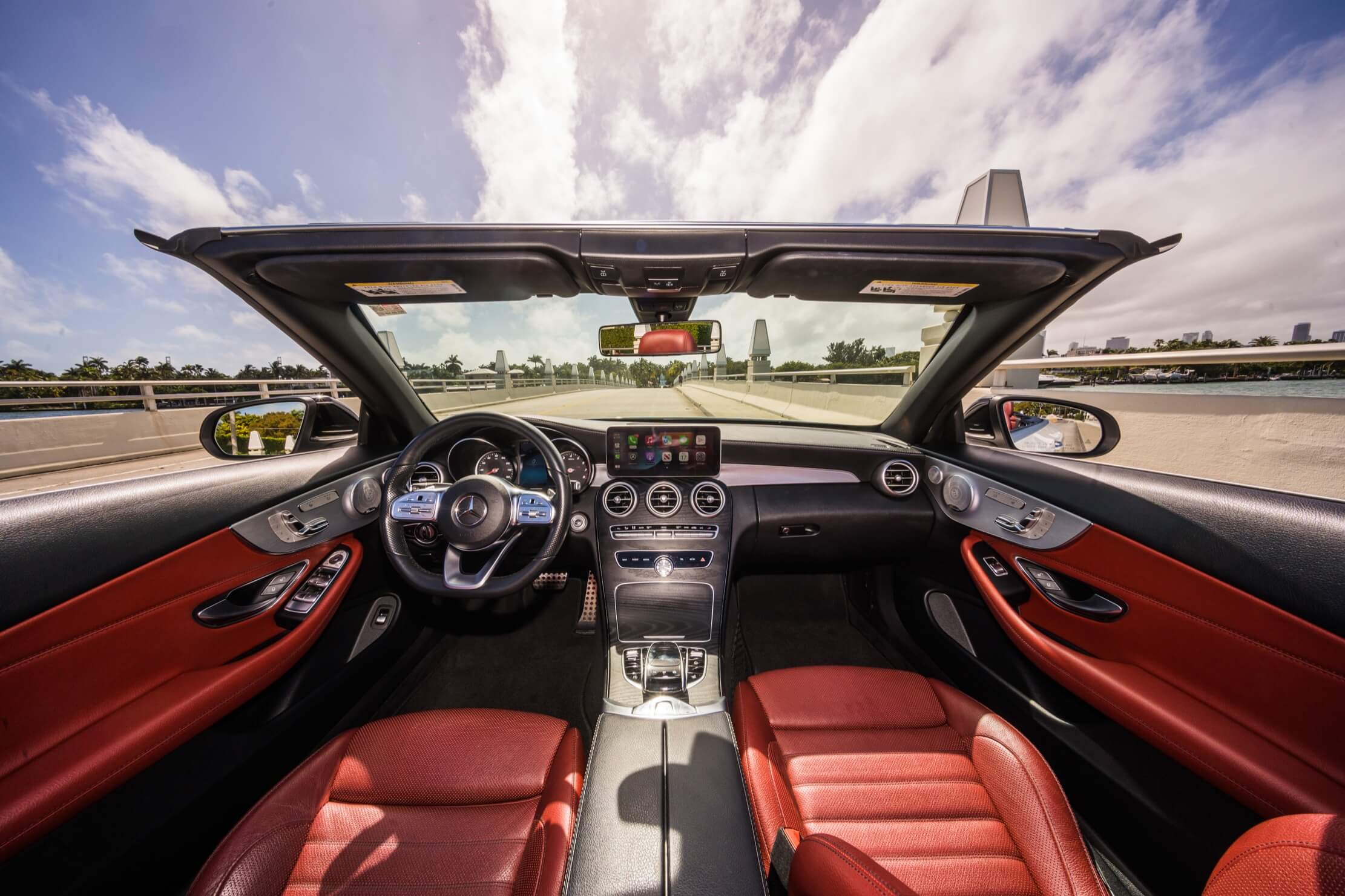 2019_MERCEDES BENZ_C300-CONVERTIBLE_WHITE-RED_30