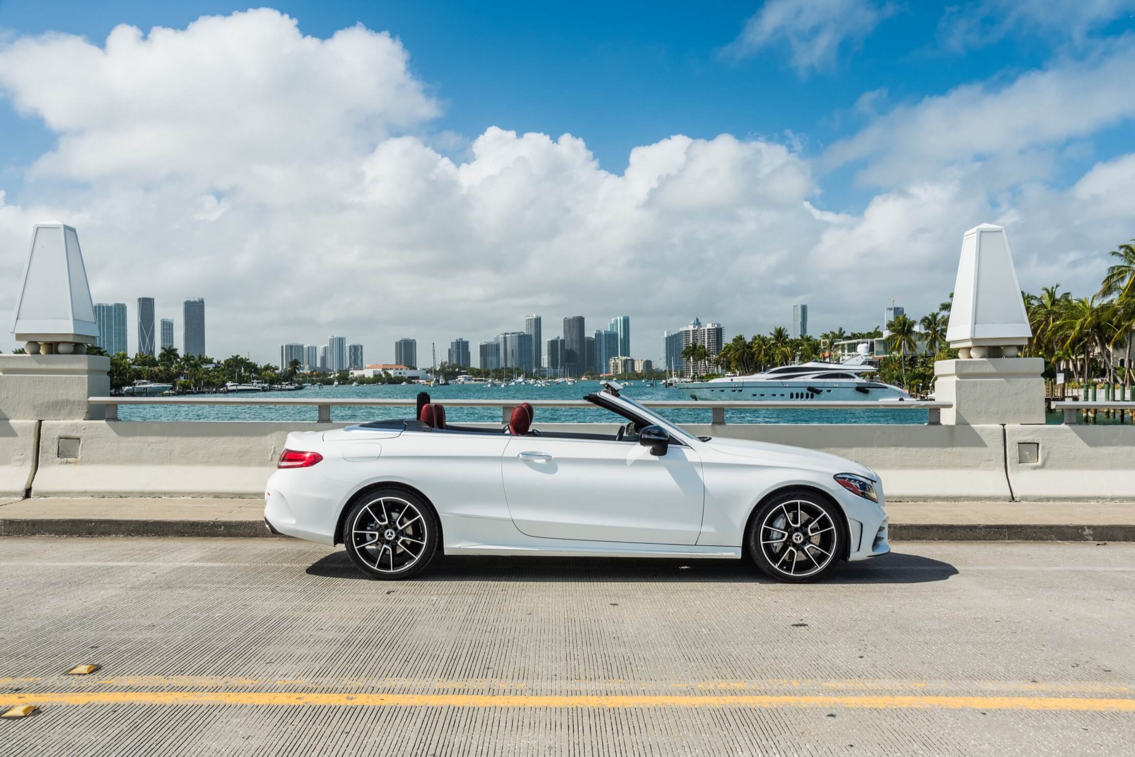 2019_MERCEDES BENZ_C300-CONVERTIBLE_WHITE-RED_66
