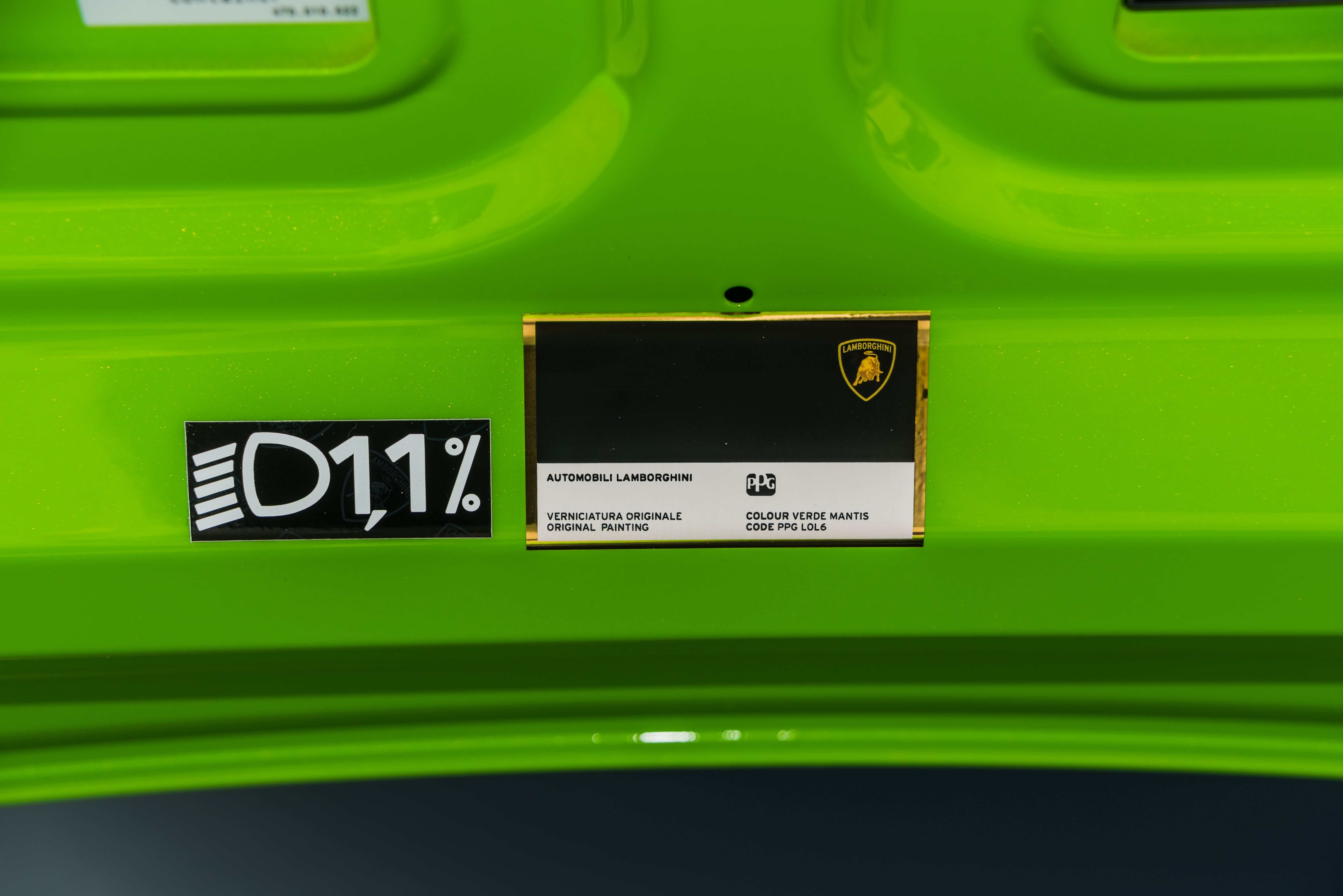 2022_LAMBORGHINI_HURACAN-EVO-CONVERTIBLE_GREEN-GREEN_31