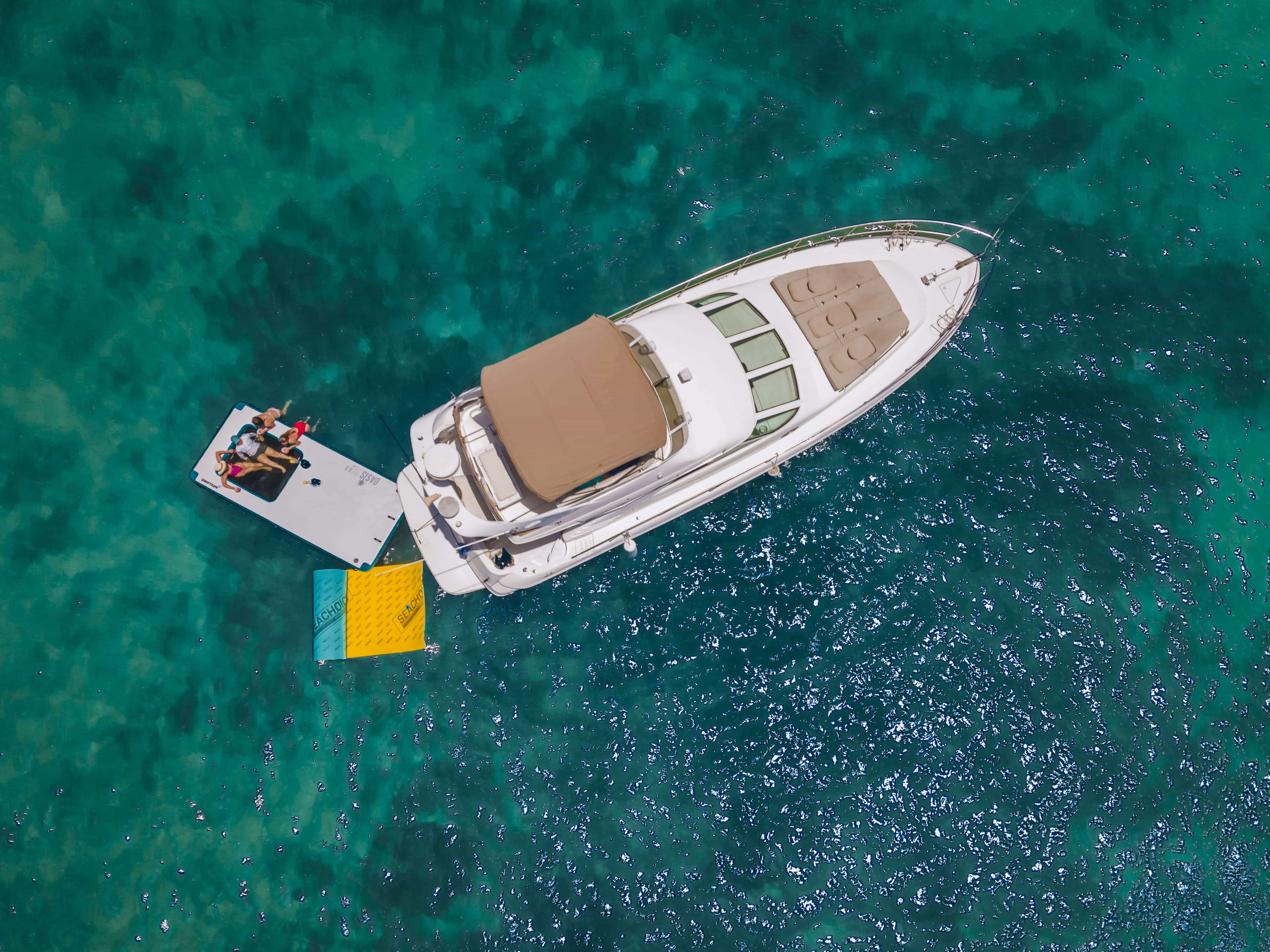 45ft_Sea-Ray-Fly_30