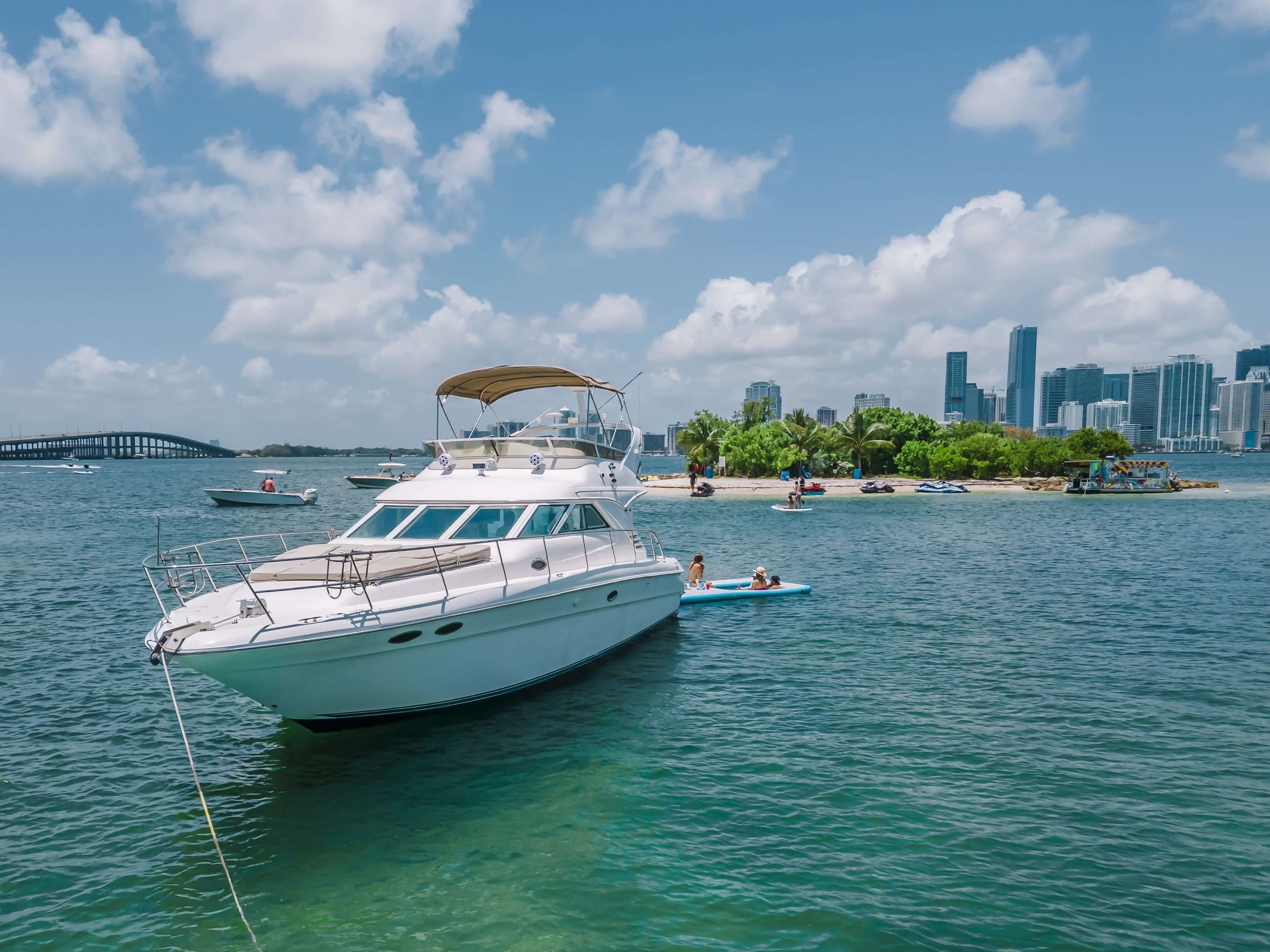 45ft_Sea-Ray-Fly_39