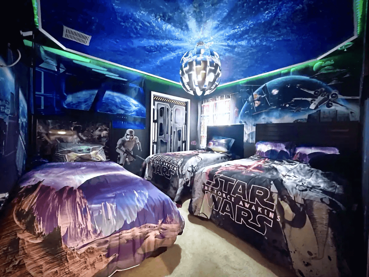 Orlando_Disneys-Dream_Bedroom-Star-Wars